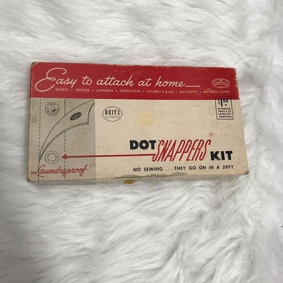 DELETING SOON Vintage Dritz Dot Snappers Tool Kit #650 Snap Sewing Kit - Picture 1 of 10